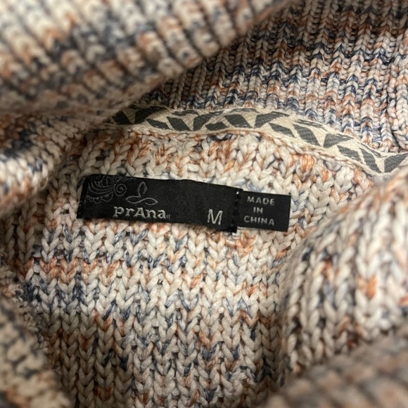 Prana Turtleneck Sweater Size M - Picture 4 of 4